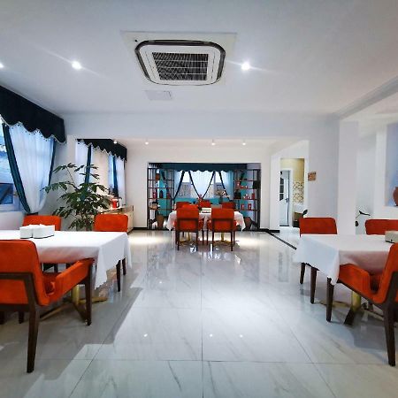 Dali T-Hotel Екстер'єр фото