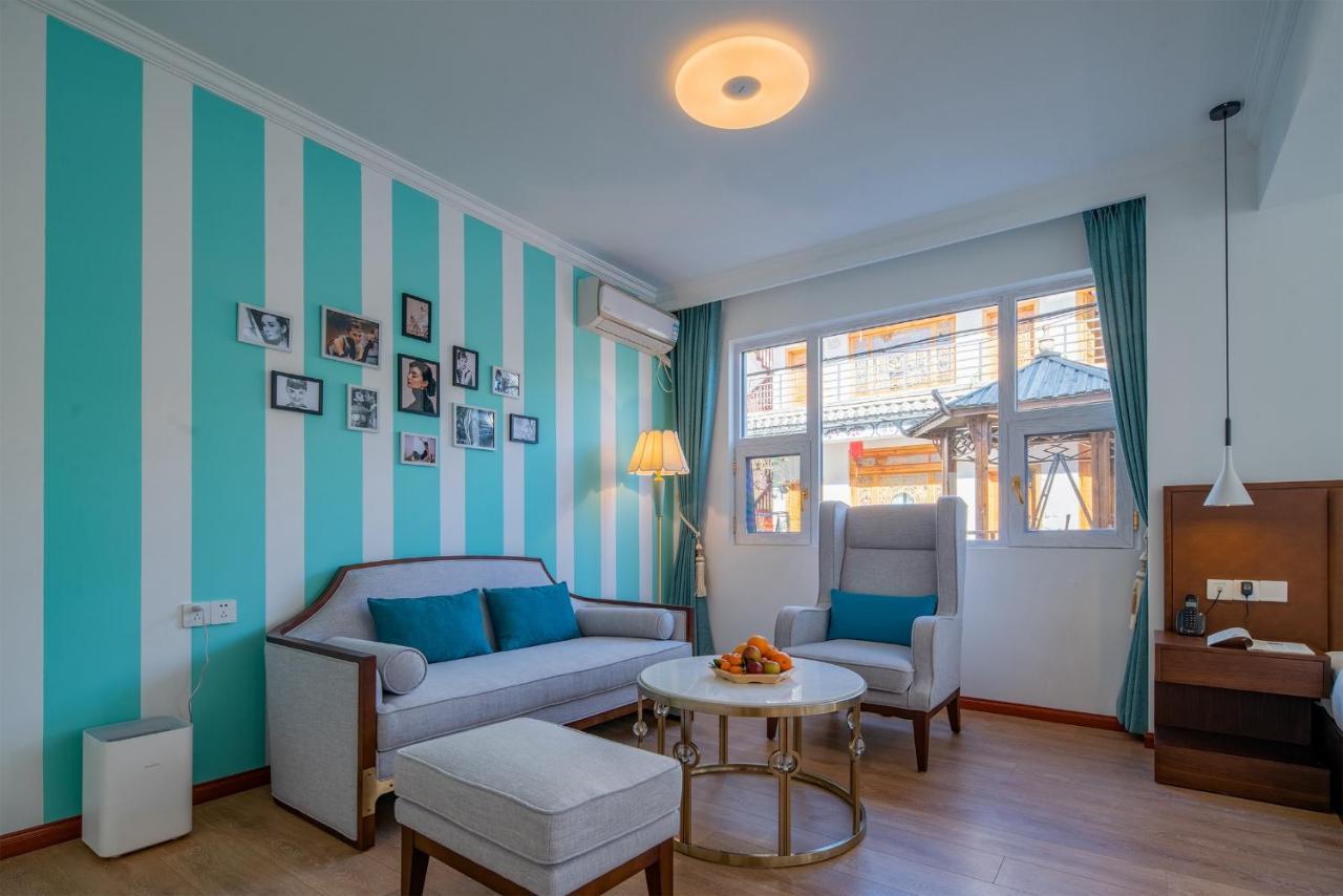 Dali T-Hotel Екстер'єр фото