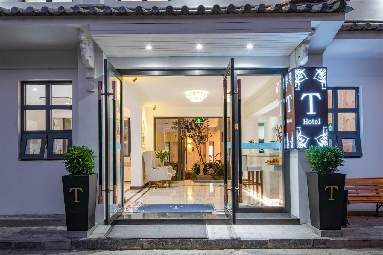 Dali T-Hotel Екстер'єр фото