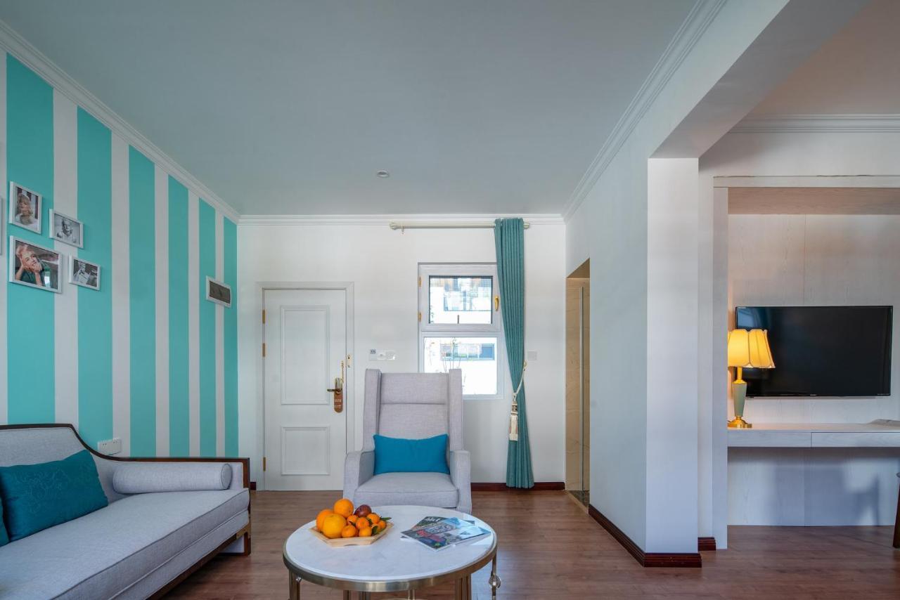 Dali T-Hotel Екстер'єр фото