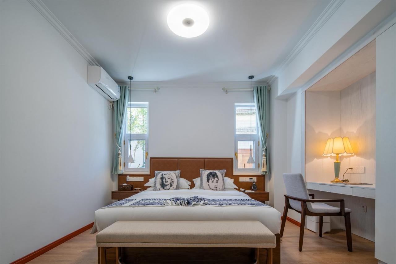 Dali T-Hotel Екстер'єр фото