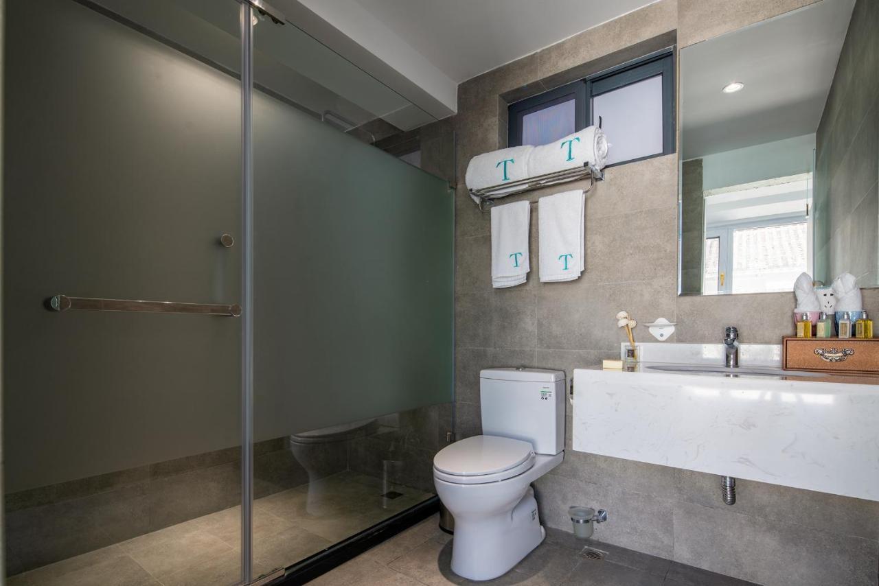 Dali T-Hotel Екстер'єр фото