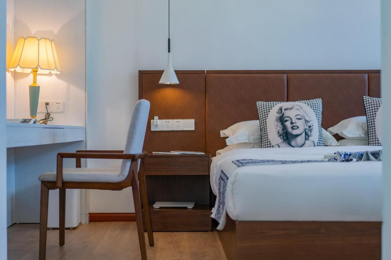 Dali T-Hotel Екстер'єр фото