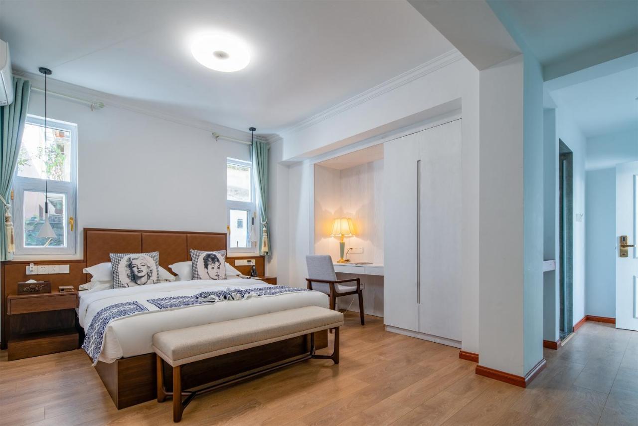 Dali T-Hotel Екстер'єр фото