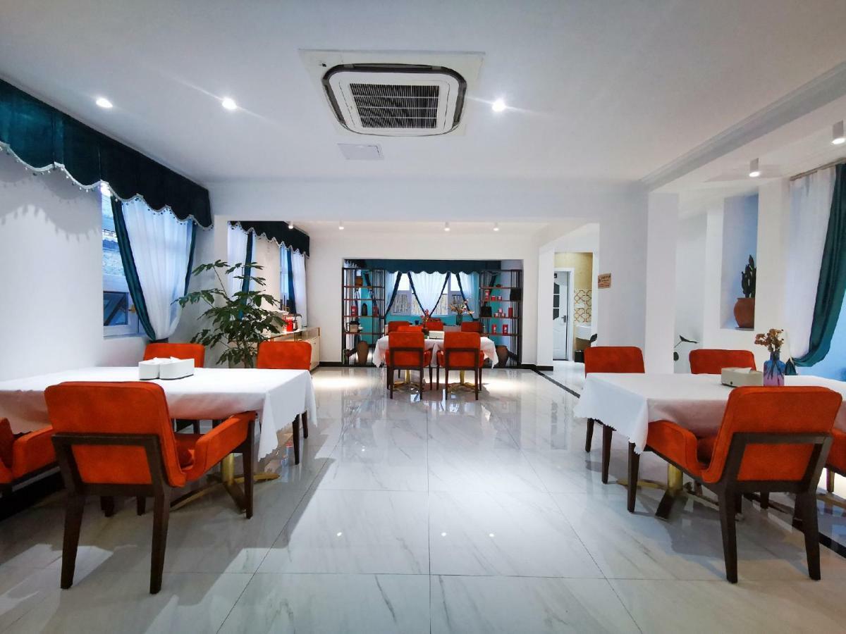 Dali T-Hotel Екстер'єр фото