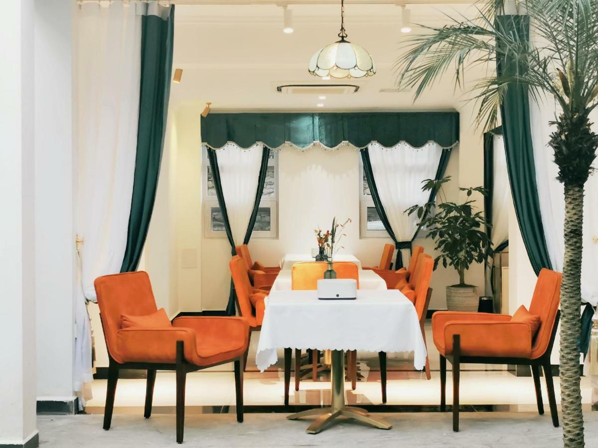 Dali T-Hotel Екстер'єр фото